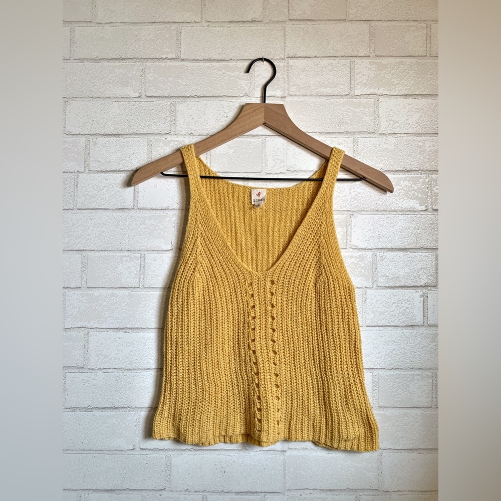 Soft Mustard Yellow Slightly Open Knit Sweater Tank Top Delicate & Soft XS/S
